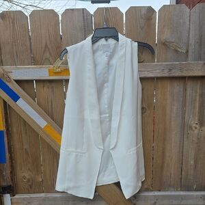 Halogen Ivory Sleeveless Vest